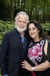 Renkum 21 april 2025
Ronnie Tober 80 jaar . Hij geeft feest in restaurant Campman in Renkum . Zijn partner Jan Jochems is natuurlijk aanwezig . George Baker met zijn vrouw Blanche