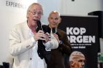 Utrecht 7 mei 2025
Boekpresentatie Jan v Halst bij Louwman exclusive . Jan v Halst reikte het eerste boek uit aan zijn leraar van vroeger Jack Spijkerman