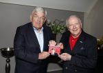 Renkum 21 april 2025
Ronnie Tober 80 jaar . Hij geeft feest in restaurant Campman in Renkum . Zijn partner Jan Jochems is natuurlijk aanwezig . Burgemeester van Den Haag Jan v Zanen reikt de eerste cd uit. Jan v Zanen kwam met zijn partner Simone Richardson