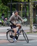 Amsterdam 7 mei 2025
Kenneth Perez op de fiets in Amsterdam