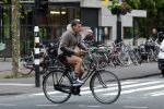 Amsterdam 7 mei 2025
Kenneth Perez op de fiets in Amsterdam