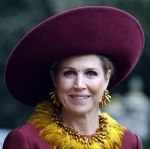 Voorschoten 16 april 2025
Dag twee van het bstaatsbezoek van Nederland en Oman. Er is een lunch op kasteel Duivenvoorde waarbij oa aanwezig zijn , Koning Willem Alexander Koningin Maxima de Sultan van Oman en minister president Dick Schoof .