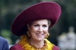 Voorschoten 16 april 2025
Dag twee van het bstaatsbezoek van Nederland en Oman. Er is een lunch op kasteel Duivenvoorde waarbij oa aanwezig zijn , Koning Willem Alexander Koningin Maxima de Sultan van Oman en minister president Dick Schoof .