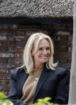 Blaricum 21 mei 2025
Leontine Ruiters op terras in Blaricum