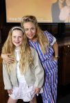 Amsterdam 8 mei 2025
Premiere dochters tijdens het event van friends of the brands in hotel the Grand . Maaike Martens met dochter