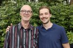 Renkum 21 april 2025
Ronnie Tober 80 jaar . Hij geeft feest in restaurant Campman in Renkum . Zijn partner Jan Jochems is natuurlijk aanwezig . Pedro v Raamsdonk met zijn zoon zanger Kay v Raamsdonk