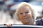 Amsterdam 20 mei 2025
Prinses Beatrix opent Art Zuid in Amsterdam zuid. Prinses Beatrix loopt met 2 wandelstokken .