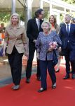 Amsterdam 20 mei 2025
Prinses Beatrix opent Art Zuid in Amsterdam zuid. Prinses Beatrix loopt met 2 wandelstokken .