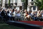 Amsterdam 20 mei 2025
Prinses Beatrix opent Art Zuid in Amsterdam zuid. Prinses Beatrix loopt met 2 wandelstokken .
