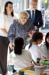 Amsterdam 20 mei 2025
Prinses Beatrix opent Art Zuid in Amsterdam zuid. Prinses Beatrix loopt met 2 wandelstokken .