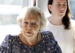 Amsterdam 20 mei 2025
Prinses Beatrix opent Art Zuid in Amsterdam zuid. Prinses Beatrix loopt met 2 wandelstokken .