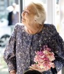 Amsterdam 20 mei 2025
Prinses Beatrix opent Art Zuid in Amsterdam zuid. Prinses Beatrix loopt met 2 wandelstokken .