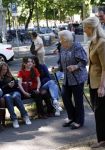 Amsterdam 20 mei 2025
Prinses Beatrix opent Art Zuid in Amsterdam zuid. Prinses Beatrix loopt met 2 wandelstokken .