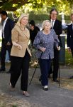 Amsterdam 20 mei 2025
Prinses Beatrix opent Art Zuid in Amsterdam zuid. Prinses Beatrix loopt met 2 wandelstokken .