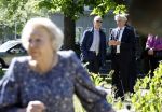 Amsterdam 20 mei 2025
Prinses Beatrix opent Art Zuid in Amsterdam zuid. Prinses Beatrix loopt met 2 wandelstokken .