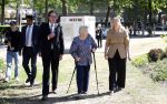 Amsterdam 20 mei 2025
Prinses Beatrix opent Art Zuid in Amsterdam zuid. Prinses Beatrix loopt met 2 wandelstokken .