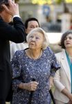 Amsterdam 20 mei 2025
Prinses Beatrix opent Art Zuid in Amsterdam zuid. Prinses Beatrix loopt met 2 wandelstokken .