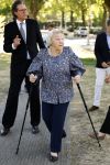 Amsterdam 20 mei 2025
Prinses Beatrix opent Art Zuid in Amsterdam zuid. Prinses Beatrix loopt met 2 wandelstokken .
