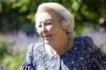 Amsterdam 20 mei 2025
Prinses Beatrix opent Art Zuid in Amsterdam zuid. Prinses Beatrix loopt met 2 wandelstokken .