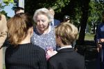 Amsterdam 20 mei 2025
Prinses Beatrix opent Art Zuid in Amsterdam zuid. Prinses Beatrix loopt met 2 wandelstokken .