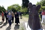 Amsterdam 20 mei 2025
Prinses Beatrix opent Art Zuid in Amsterdam zuid. Prinses Beatrix loopt met 2 wandelstokken .