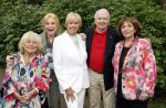 Renkum 21 april 2025
Ronnie Tober 80 jaar . Hij geeft feest in restaurant Campman in Renkum . Zijn partner Jan Jochems is natuurlijk aanwezig . Ronnie Tober Tineke de Nooij Conny Vink Therese Steinmetz en Ria Valk