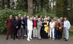 Renkum 21 april 2025
Ronnie Tober 80 jaar . Hij geeft feest in restaurant Campman in Renkum . Zijn partner Jan Jochems is natuurlijk aanwezig . Ronnie Tober met collegas waardonder Ria Valk Conny Vink Sjors v d Panne Bill v Dijk Vivian Boelen Ria Valk eva