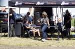 Maria Hoop 10 mei 2025
Sieneke met haar nieuwe vriend Barry Maessen en haar zoontje Dani bij autospeedway wedstrijden in Maria Hoop .