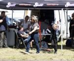Maria Hoop 10 mei 2025
Sieneke met haar nieuwe vriend Barry Maessen en haar zoontje Dani bij autospeedway wedstrijden in Maria Hoop .