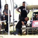 Maria Hoop 10 mei 2025
Sieneke met haar nieuwe vriend Barry Maessen en haar zoontje Dani bij autospeedway wedstrijden in Maria Hoop .