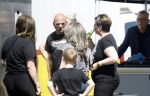 Maria Hoop 10 mei 2025
Sieneke met haar nieuwe vriend Barry Maessen en haar zoontje Dani bij autospeedway wedstrijden in Maria Hoop .