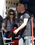 Maria Hoop 10 mei 2025
Sieneke met haar nieuwe vriend Barry Maessen en haar zoontje Dani bij autospeedway wedstrijden in Maria Hoop .