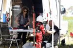 Maria Hoop 10 mei 2025
Sieneke met haar nieuwe vriend Barry Maessen en haar zoontje Dani bij autospeedway wedstrijden in Maria Hoop .