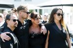 Zwolle 1 mei 2025
Herdenkingsdienst Jonnie Boer bij de Librije . Therese Boer Jimmie Boer en Isabelle Boer en links chefkok Nelson Tanate