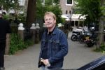 Amsterdam 7 mei 2025
Tony Neef op straat in Amsterdam Zuid