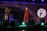 Amsterdam 5 mei 2026
5 mei Concert op de Amstel voor bevrijdingsdag . Koning Willem Alexander en Koningin Maxima zijn aanwezig .
Tineke Schouten en Splinter Chabot presenteren het . De artiesten die opterden zijn Roxeanne Hazes Acda en de Munnik Miss Envy Peru Edsilia Rombley Rolf Sanches en Fleur Raateland . Jamai Looman is dirigent .