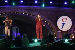 Amsterdam 5 mei 2026
5 mei Concert op de Amstel voor bevrijdingsdag . Koning Willem Alexander en Koningin Maxima zijn aanwezig .
Tineke Schouten en Splinter Chabot presenteren het . De artiesten die opterden zijn Roxeanne Hazes Acda en de Munnik Miss Envy Peru Edsilia Rombley Rolf Sanches en Fleur Raateland . Jamai Looman is dirigent .