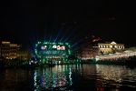 Amsterdam 5 mei 2026
5 mei Concert op de Amstel voor bevrijdingsdag . Koning Willem Alexander en Koningin Maxima zijn aanwezig .
Tineke Schouten en Splinter Chabot presenteren het . De artiesten die opterden zijn Roxeanne Hazes Acda en de Munnik Miss Envy Peru Edsilia Rombley Rolf Sanches en Fleur Raateland . Jamai Looman is dirigent .