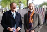 Amsterdam 5 mei 2026
5 mei Concert op de Amstel voor bevrijdingsdag . Koning Willem Alexander en Koningin Maxima zijn aanwezig .
Albert Verlinde kwam met partner Onno Hoes