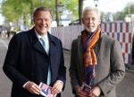 Amsterdam 5 mei 2026
5 mei Concert op de Amstel voor bevrijdingsdag . Koning Willem Alexander en Koningin Maxima zijn aanwezig .
Albert Verlinde kwam met partner Onno Hoes