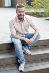 Hoenderloo 7 mei 2026
Perspresentatie cast musical We zijn toch familie -. De cast bestaat uit : Paul de Leeuw, Annick Boer, Bart van Veldhoven, Martijn Kardol en RenÃ©e de Gruijl