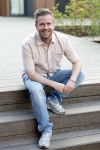 Hoenderloo 7 mei 2026
Perspresentatie cast musical We zijn toch familie -. De cast bestaat uit : Paul de Leeuw, Annick Boer, Bart van Veldhoven, Martijn Kardol en RenÃ©e de Gruijl