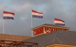 Amsterdam 5 mei 2026
5 mei Concert op de Amstel voor bevrijdingsdag . Koning Willem Alexander en Koningin Maxima zijn aanwezig .
Tineke Schouten en Splinter Chabot presenteren het . De artiesten die opterden zijn Roxeanne Hazes Acda en de Munnik Miss Envy Peru Edsilia Rombley Rolf Sanches en Fleur Raateland . Jamai Looman is dirigent .