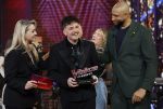Hilversum 8 mei 2026
Finale van the Voice of Holland met Chantal janzen en Edson da Graca . De coaches zijn Suzen & freek Willie Wartaal Dinand Woesthoff en Ilse de Lange . de Finalisten Ruben Hillen Nieloefaar Bahadori Sanne v Assouw en Thijs Veldhuis . De bekendmaking was in RTL Tonight met Humberto Tan als presentator.