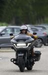 Amstelveen 11 mei 2026
Douwe Bob op zijn dikke Harley davidson