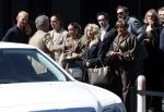 s Gravenzande 1 mei 2026
Begrafenis Jade Kops . Koningin Maxima heeft een mooi bloemstuk gestuurd . Emma Kok kwam met haar ouders en broer