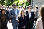 s Gravenzande 1 mei 2026
Begrafenis Jade Kops . Koningin Maxima heeft een mooi bloemstuk gestuurd . Emma Kok kwam met haar ouders en broer