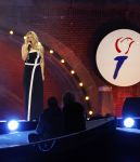 Amsterdam 5 mei 2026
5 mei Concert op de Amstel voor bevrijdingsdag . Koning Willem Alexander en Koningin Maxima zijn aanwezig .
Tineke Schouten en Splinter Chabot presenteren het . De artiesten die opterden zijn Roxeanne Hazes Acda en de Munnik Miss Envy Peru Edsilia Rombley Rolf Sanches en Fleur Raateland . Jamai Looman is dirigent .