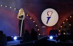 Amsterdam 5 mei 2026
5 mei Concert op de Amstel voor bevrijdingsdag . Koning Willem Alexander en Koningin Maxima zijn aanwezig .
Tineke Schouten en Splinter Chabot presenteren het . De artiesten die opterden zijn Roxeanne Hazes Acda en de Munnik Miss Envy Peru Edsilia Rombley Rolf Sanches en Fleur Raateland . Jamai Looman is dirigent .