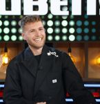 Hilversum 8 mei 2026
Finale van the Voice of Holland met Chantal janzen en Edson da Graca . De coaches zijn Suzen & freek Willie Wartaal Dinand Woesthoff en Ilse de Lange . de Finalisten Ruben Hillen Nieloefaar Bahadori Sanne v Assouw en Thijs Veldhuis . De bekendmaking was in RTL Tonight met Humberto Tan als presentator.